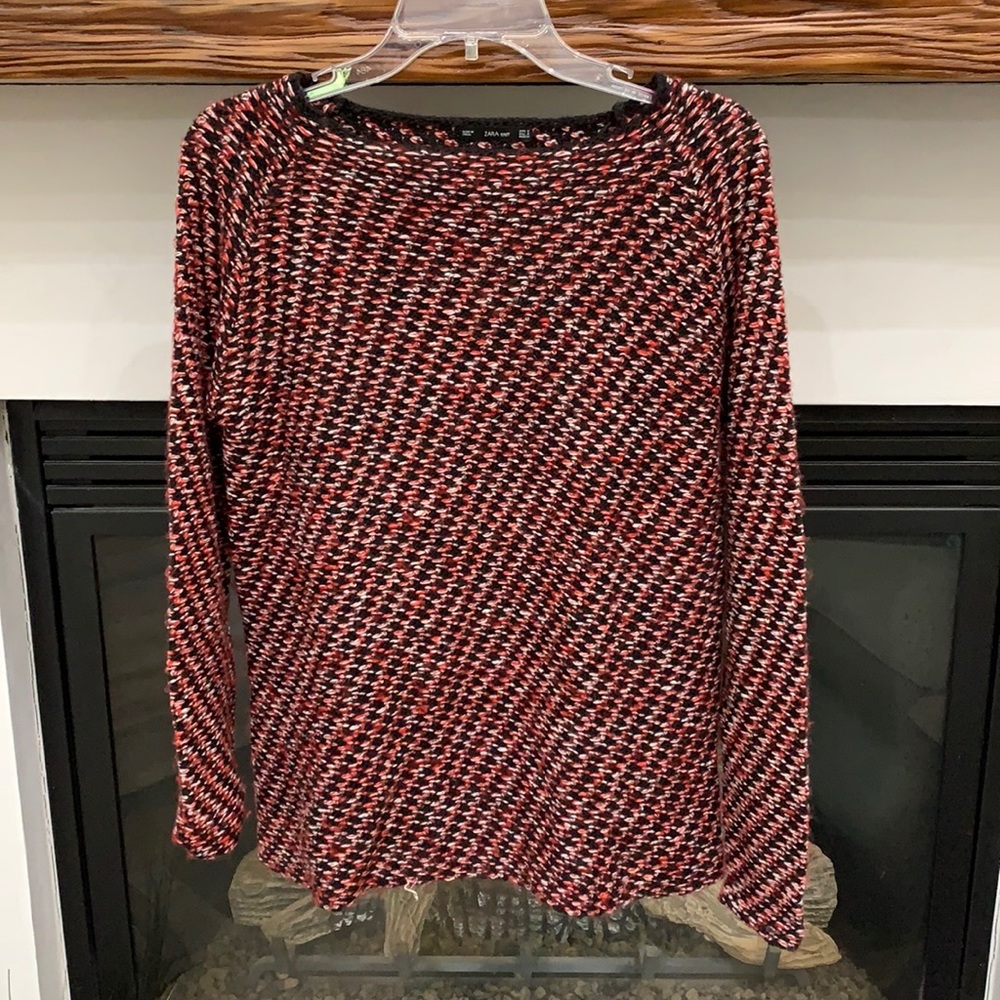 {Zara}Sz S Red/Blk/White Knit Sweater